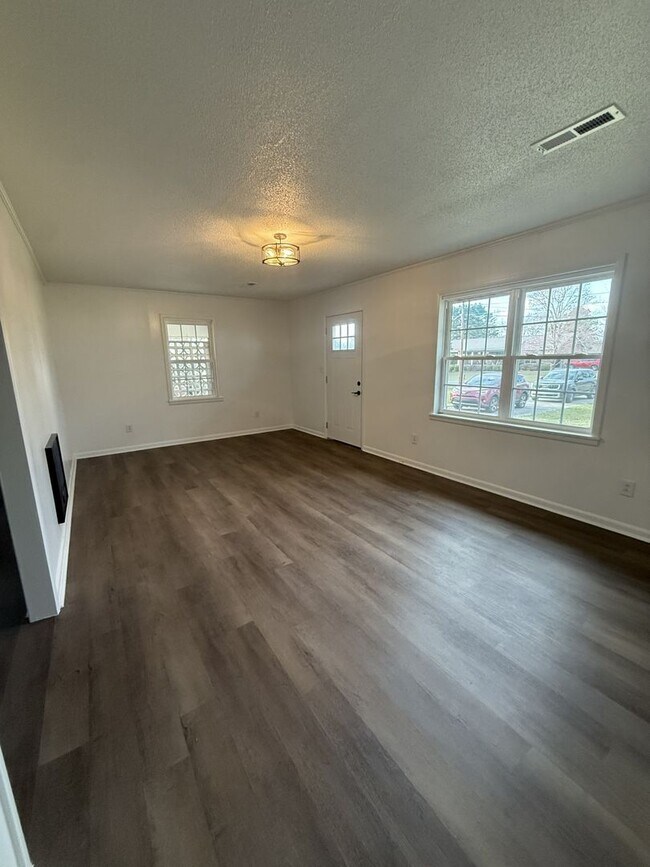 Foto del edificio - 112 Edna St