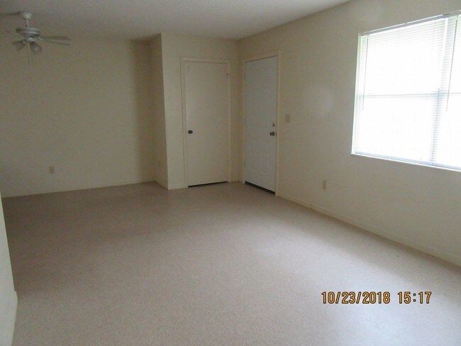 Building Photo - 112 Rio Del Mar St