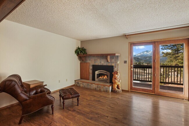 Foto del edificio - Beautiful Unit on Greenway for rent!