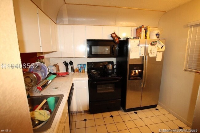 Building Photo - 2 br, 2 bath Condo - 9571 Premier Pkwy
