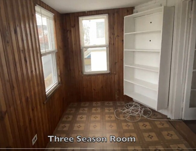 Foto del edificio - 124 Hillside Rd