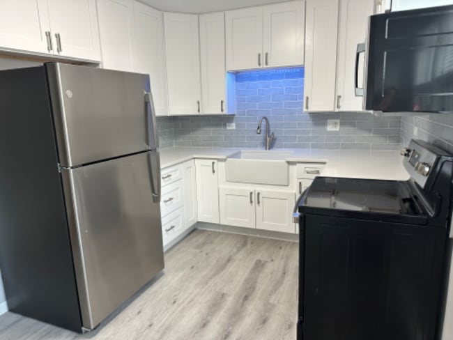 Building Photo - 509 E 31st St