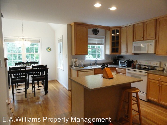 Building Photo - 7507 Kentucky Derby Dr