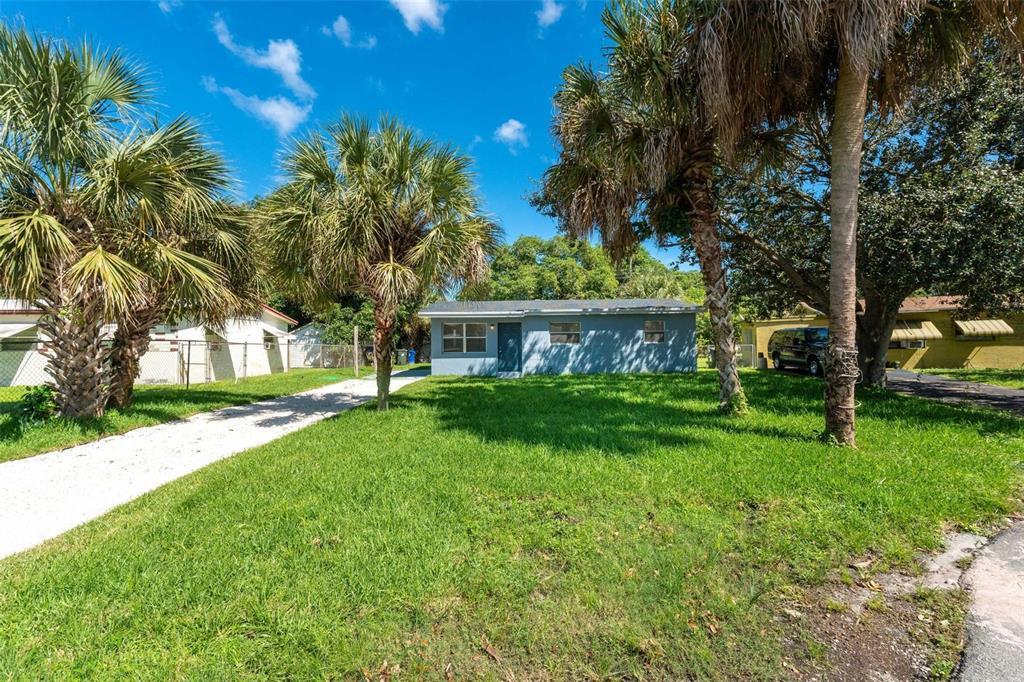 Primary Photo - 1040 NW 23rd Ter