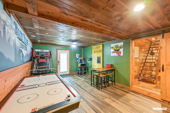 Building Photo - Charming 3BR House in Mineral Bluff