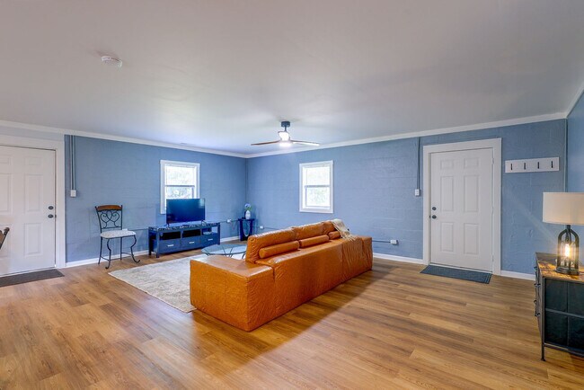 Foto del edificio - 369 Tanglewood Acres Dr