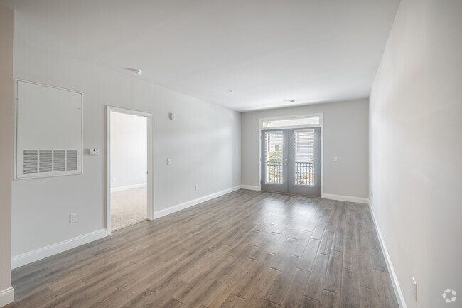 1BR, 1BA - 752SF - Living Room - Beckstone