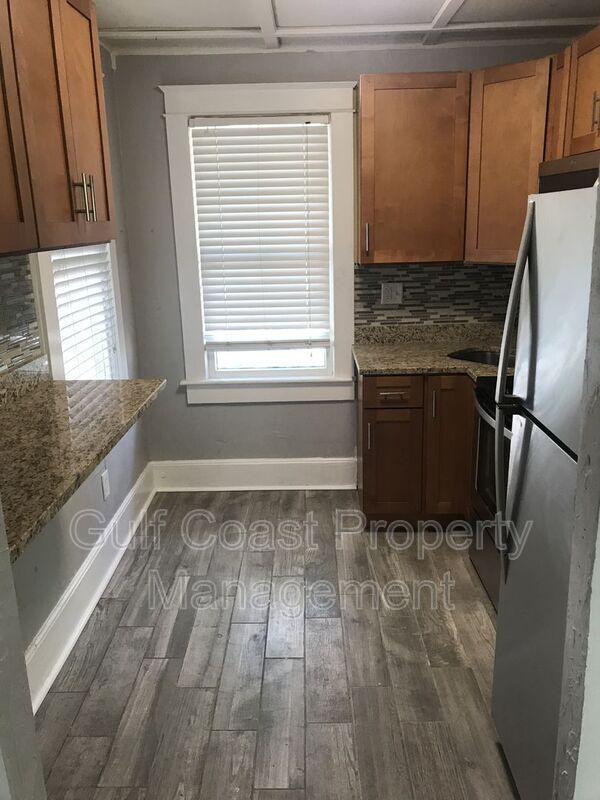 Foto del edificio - 1952 Morrill St