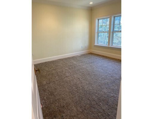 Building Photo - 36 Elmwood Ave