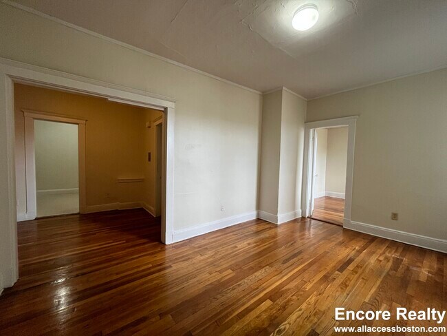 Foto del edificio - 1630 Commonwealth Ave