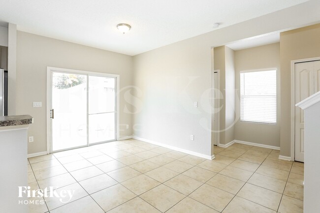 Foto del edificio - 16356 Bamboo Bluff Ct