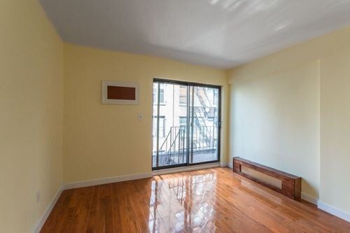 Foto del edificio - 9 E 32nd St
