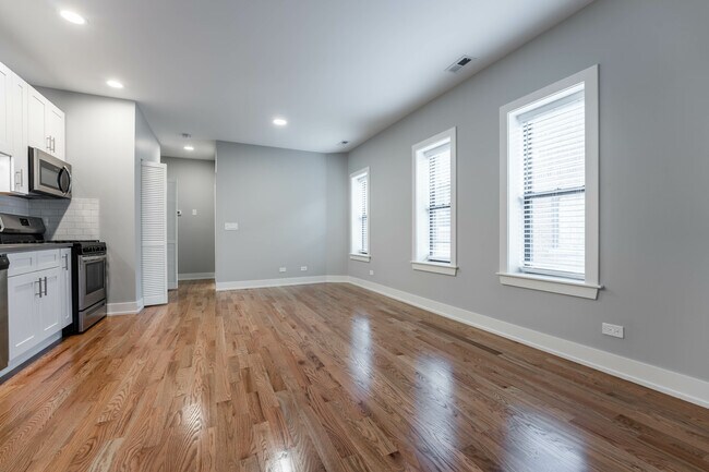 Foto del edificio - 2121 N Sedgwick St