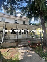 Building Photo - 124-126-126 W Harmony St