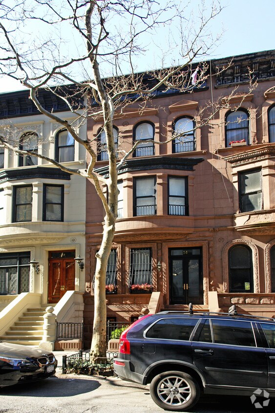 Primary Photo - 14 W 83rd St