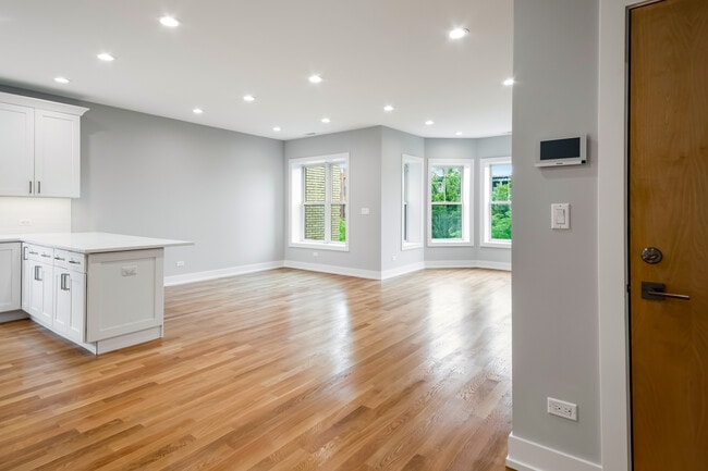 Foto del edificio - 4626 N Ashland Ave