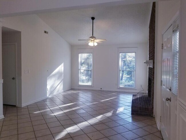 Building Photo - 3435 Teversham Ln