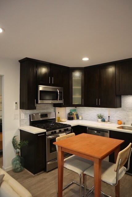 Foto principal - 219 42nd St