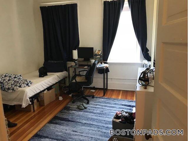 Foto del edificio - 1375 Commonwealth Ave