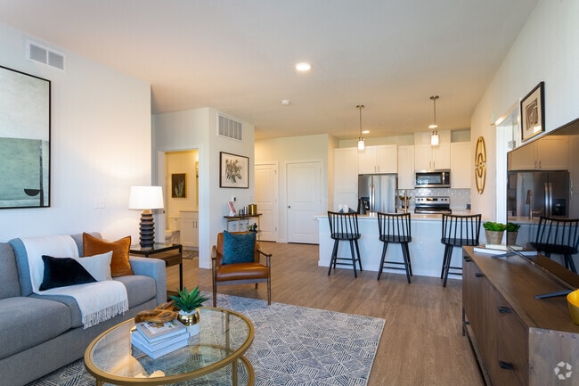 B1 2BR, 2BA - 1.098SF - Emblem Gateway