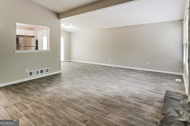 Building Photo - 3740 Jr Ln