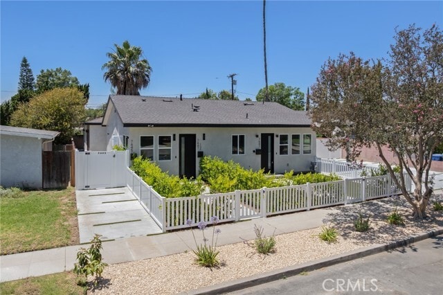 Building Photo - 7647 Melvin Ave