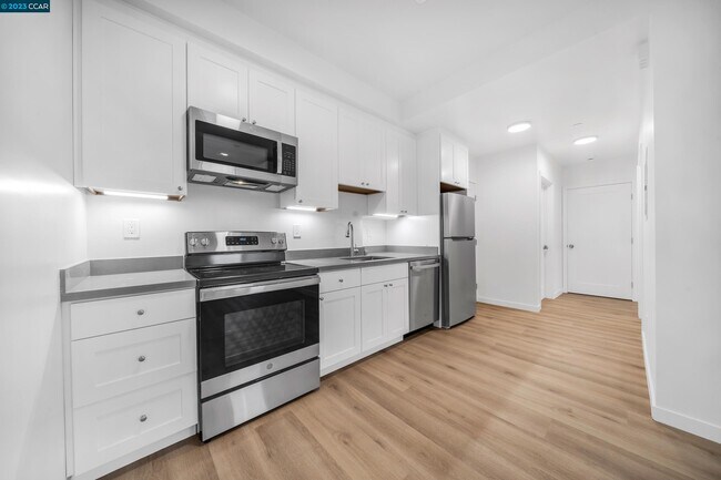 Building Photo - 3745 24th St