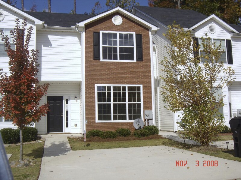 Primary Photo - 7684 Creekside Ln