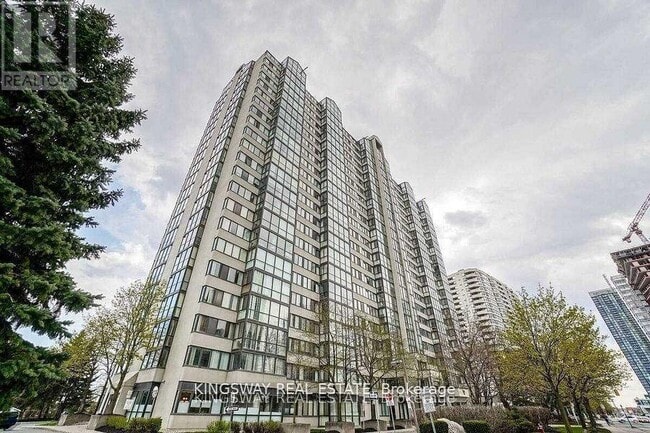 Building Photo - 350 Webb Dr