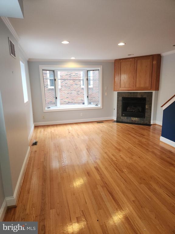 Primary Photo - 1707 Rodman St