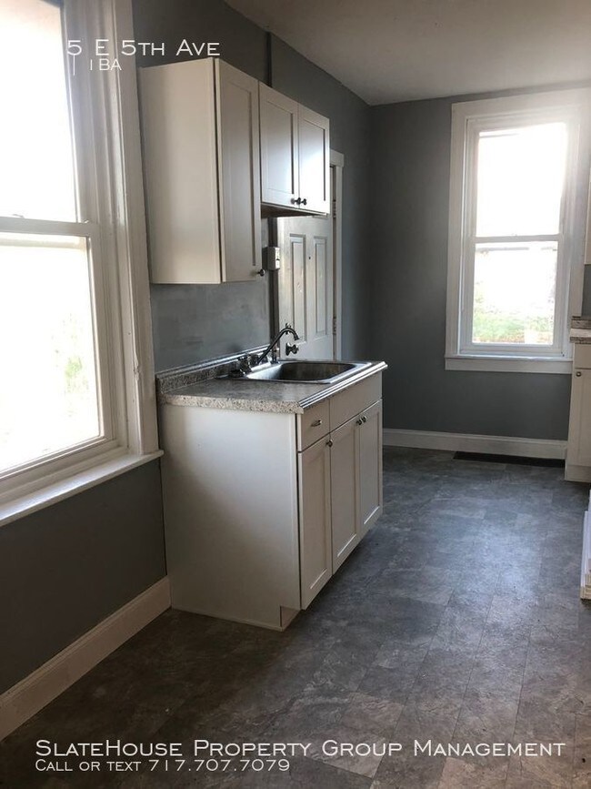 Building Photo - East End Semi-Detached! Central York