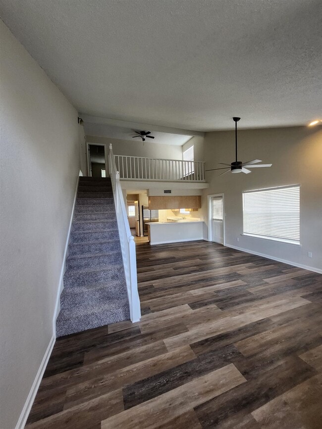 Building Photo - 3067 Royal Palm Way