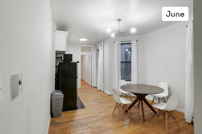 Building Photo - 136 West 109th Street