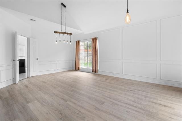 Foto del edificio - 12809 Conifer Ln