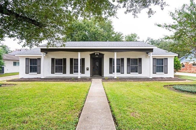 Building Photo - 4914 Cheena Dr
