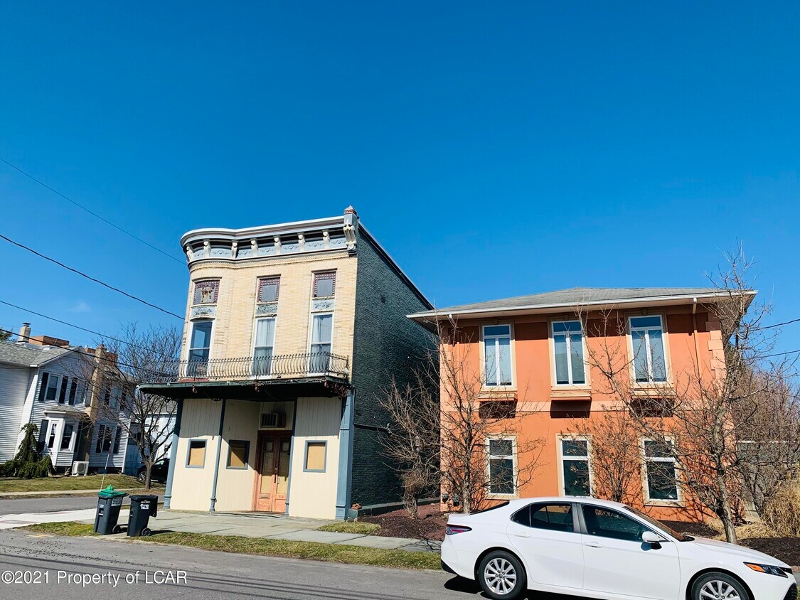 506 Luzerne Ave Unit B, West Pittston, PA 18643 Apartment for Rent in