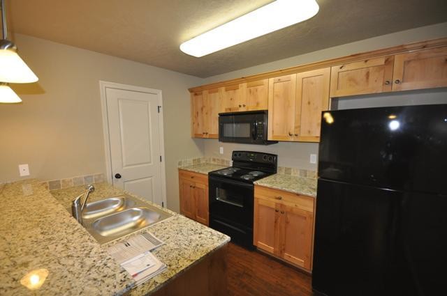 Foto del edificio - 11828 W Fairview Ave