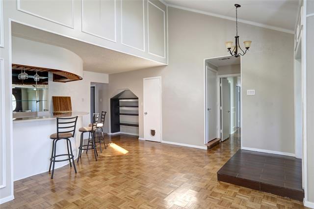 Foto del edificio - 2105 Wheaton Dr