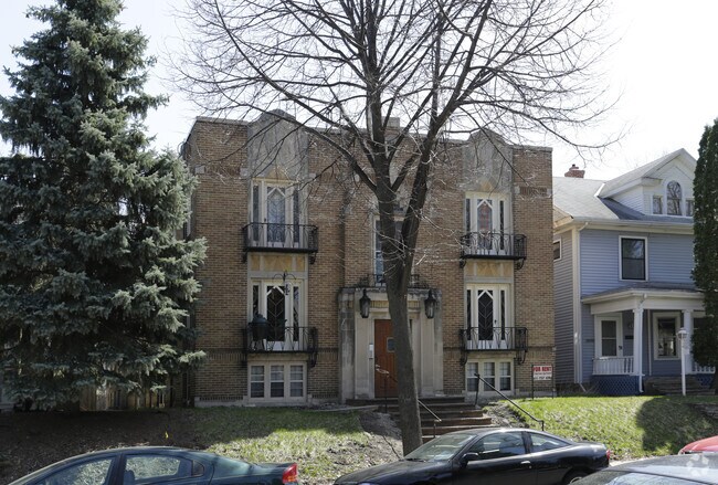 Foto del edificio - 3021 James Ave S