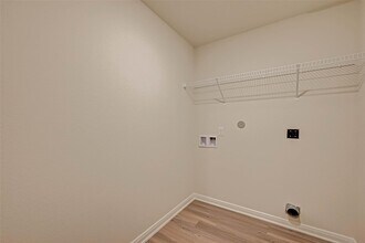 Building Photo - 20834 Solstice Point Dr