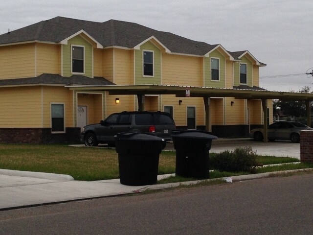 Foto del edificio - 1412 W Harrison Ave