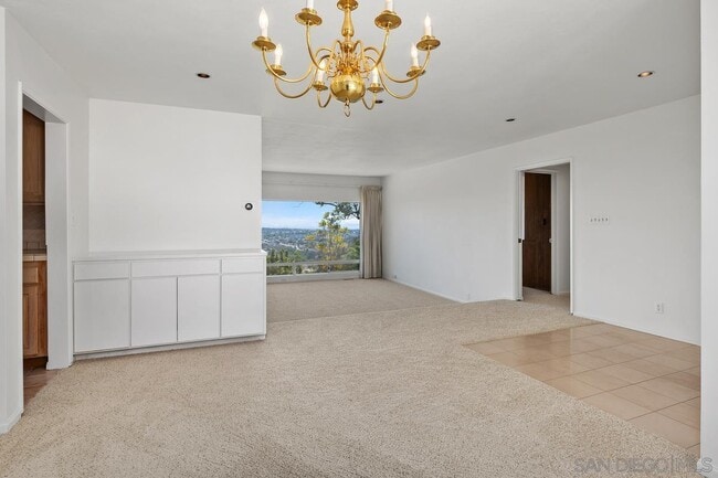 Building Photo - 6371 Dwane Ave