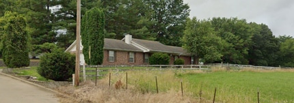 Building Photo - 612 Feltz St