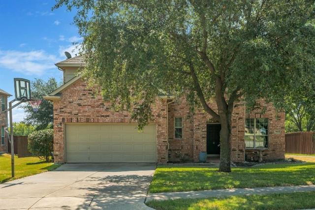 Building Photo - 3812 Lakeway Dr
