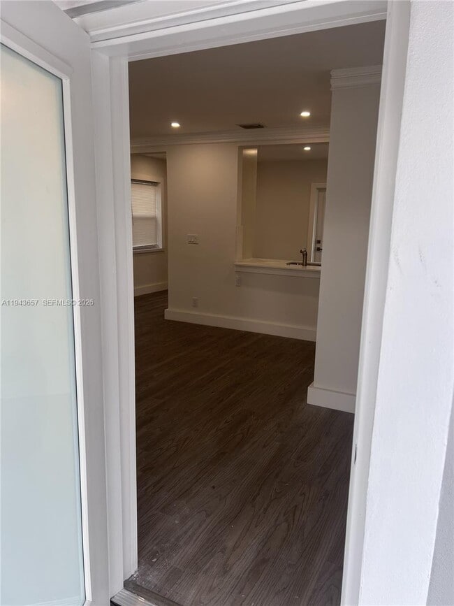 Foto del edificio - 1432 N Andrews Ave