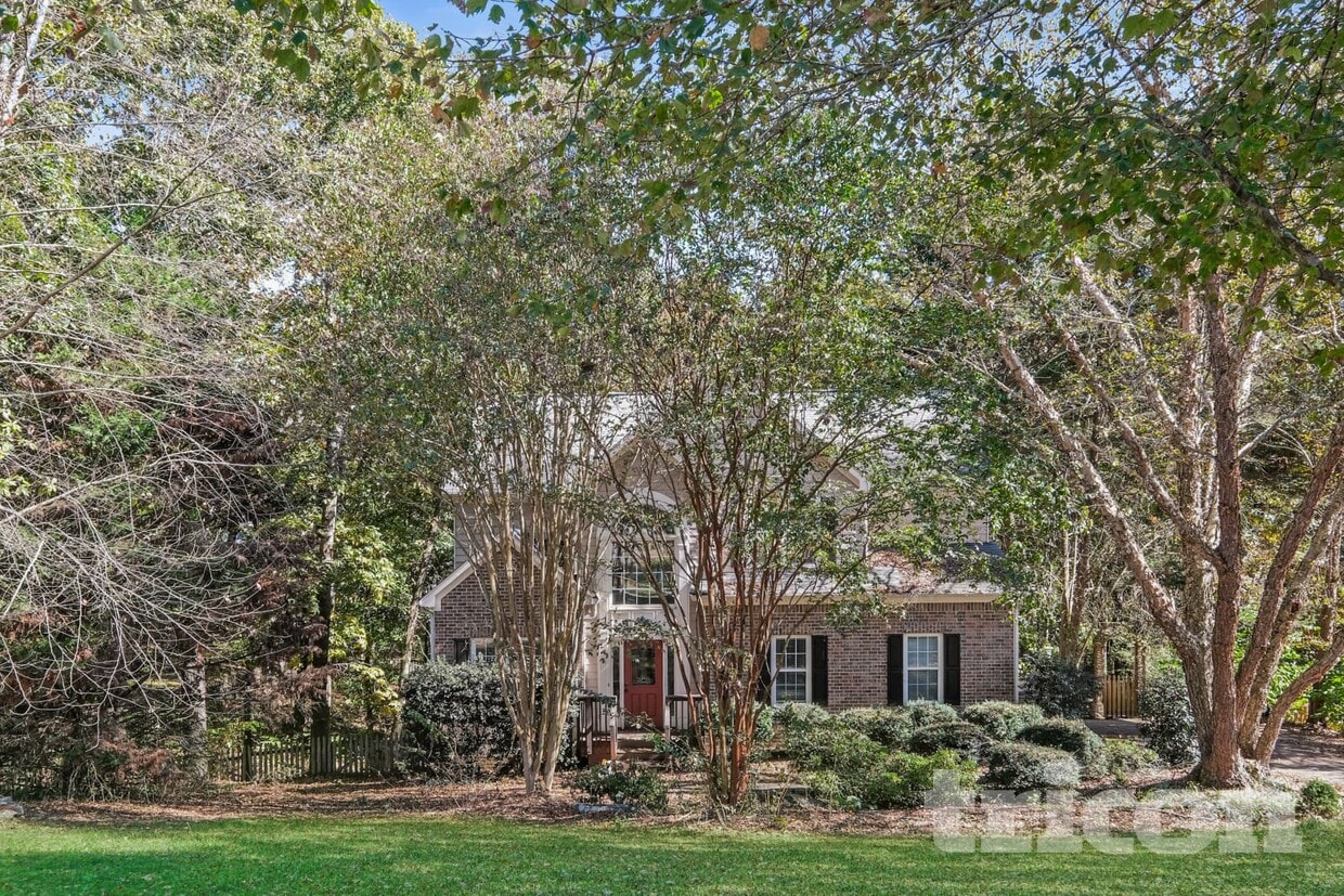 Primary Photo - 7255 Lanier Cove Ct