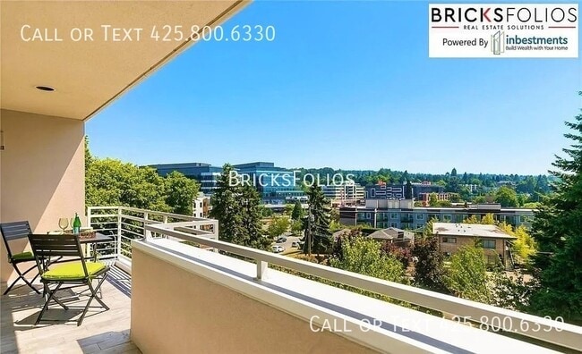 Building Photo - 320 5th Ave