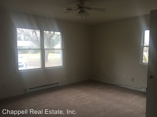Building Photo - 4 br, 2.5 bath House - 1536 Boisseau Drive