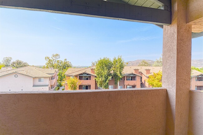 Foto del edificio - Well-Kept 2 Bedroom Condo with Amazing Views