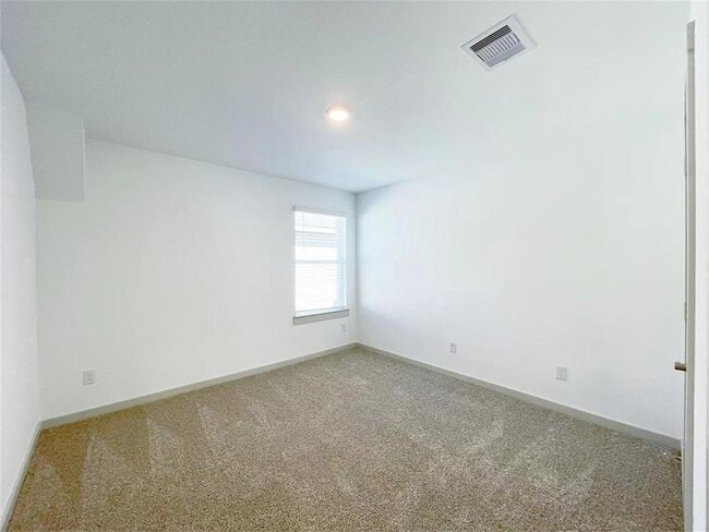 Building Photo - 28919 Yulee Mill Dr